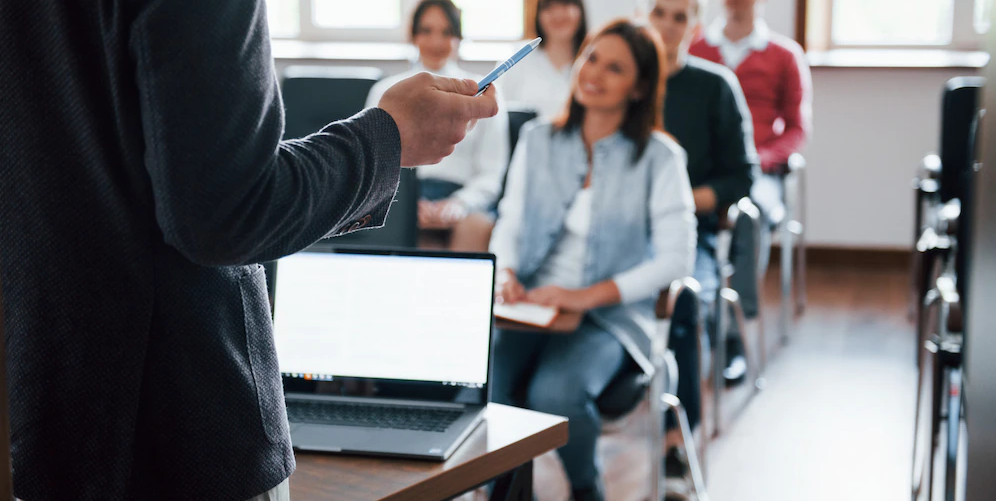 Exploring the Role of a Vocational Trainer: Skills and Qualifications for a Rewarding Career Change